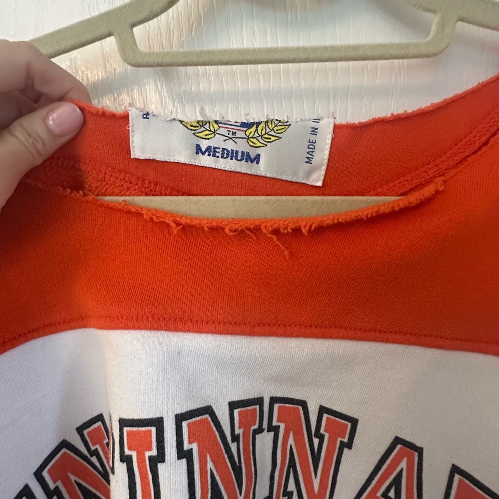 VINTAGE Cincinnati Bengals Women's Orange and White Sweater - Picture 4 of 5